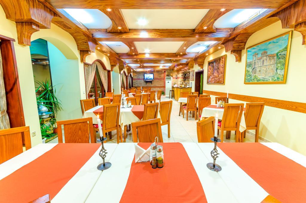 Hotel Cosmos Asenowgrad Zewnętrze zdjęcie